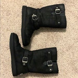 Tall black ugg boots